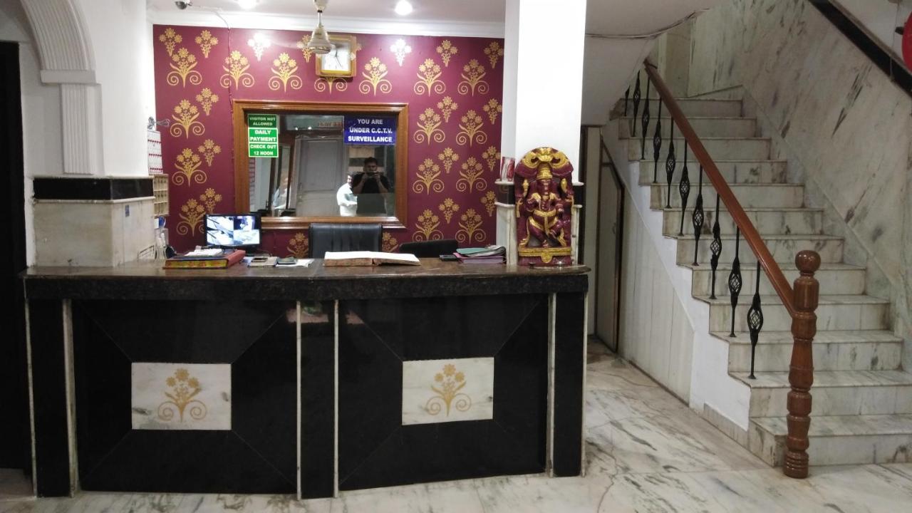 Hotel Euro International ニューデリー エクステリア 写真